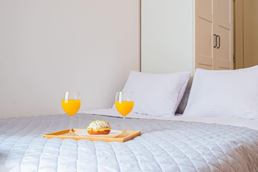 Komfortowy Apartament W Centrum Варшава Экстерьер фото